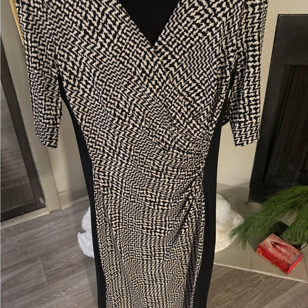 Ralph Lauren Black and White Patterned Long Sleeve Dress | Size 8